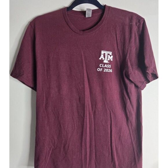 NCAA Texas A&M Aggies Maroon Class Of 2026 Shirt (Men's Medium) (Gildan) - Picture 1 of 4